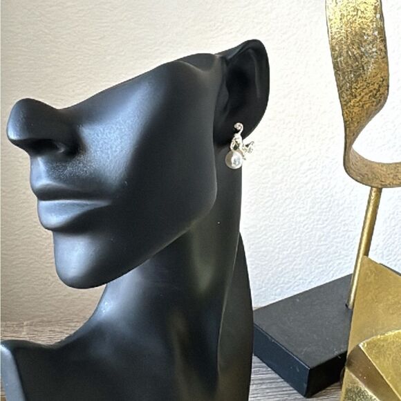 CatāstudāearringsāA746 - Picture 4 of 5